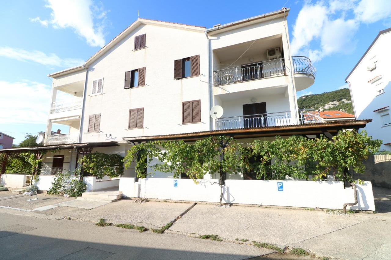 Apartments Vladan With Terrace Baška Εξωτερικό φωτογραφία