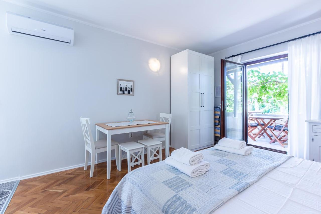 Apartments Vladan With Terrace Baška Εξωτερικό φωτογραφία